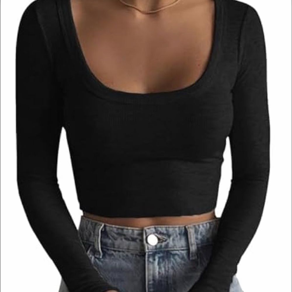 Z supply long sleeve black crop top